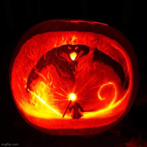 LOTR Epic Pumpkin Carving | image tagged in pumpkin,carving,lord of the rings,gandalf you shall not pass,art,awesome | made w/ Imgflip meme maker