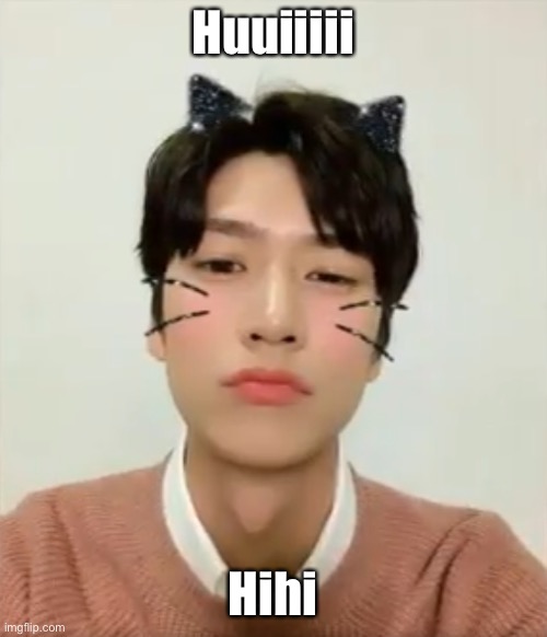 Im soms sleepy | Huuiiiii; Hihi | image tagged in i m high number 2 | made w/ Imgflip meme maker