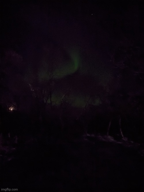 I'm not so good w this shi but this pic of northern lights succeed ...