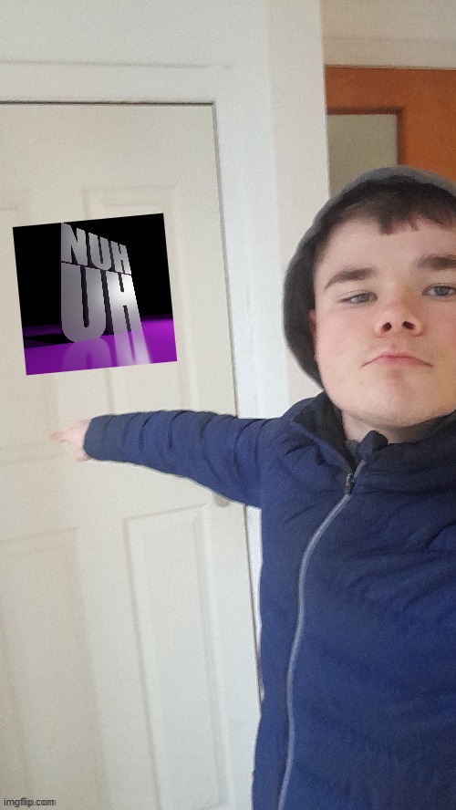 Emosnake go back to fun stream | image tagged in emosnake go back to fun stream | made w/ Imgflip meme maker