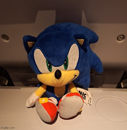 sonc in airplan | made w/ Imgflip meme maker
