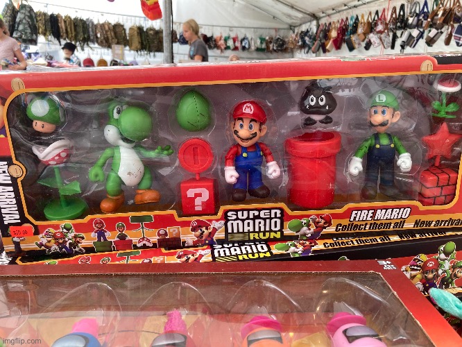 Super Mario run | image tagged in mario,bootleg | made w/ Imgflip meme maker
