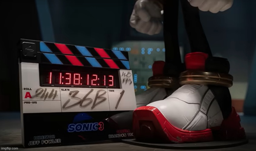 HOLY SHI LOOK AT THE DETAIL IN THOSE SHOES!!! | made w/ Imgflip meme maker