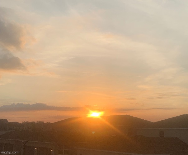 Pretty sunset :3 | made w/ Imgflip meme maker