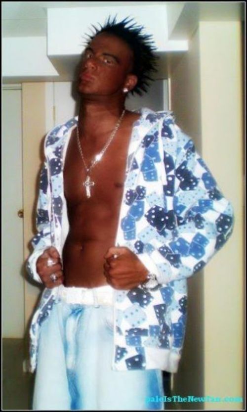 Image tagged in funny,douchebag Imgflip