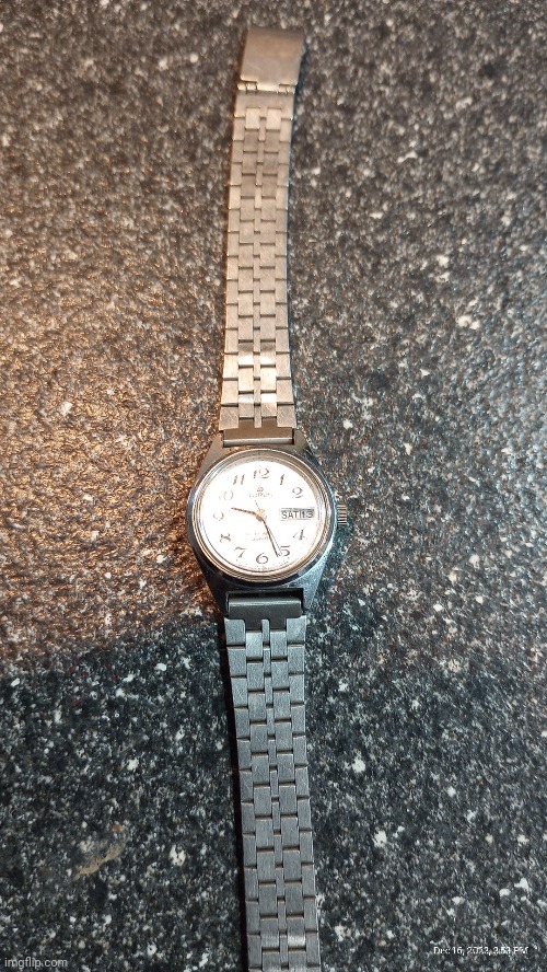 New watch ⌚ | made w/ Imgflip meme maker
