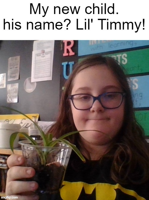 he's a spider plant! | image tagged in plants | made w/ Imgflip meme maker