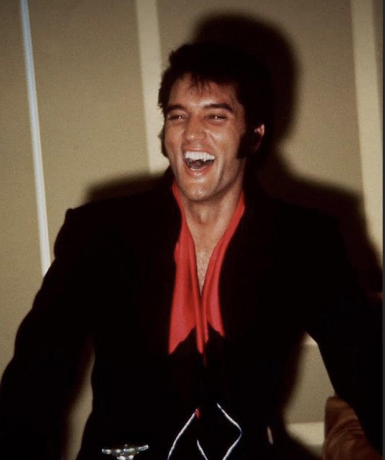 Elvis Laughing Blank Meme Template