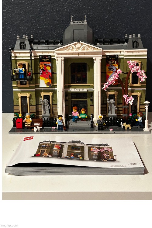 I made the Lego National History Museum :) (I had nowhere else to put it so I'm putting it here) | image tagged in yippee | made w/ Imgflip meme maker
