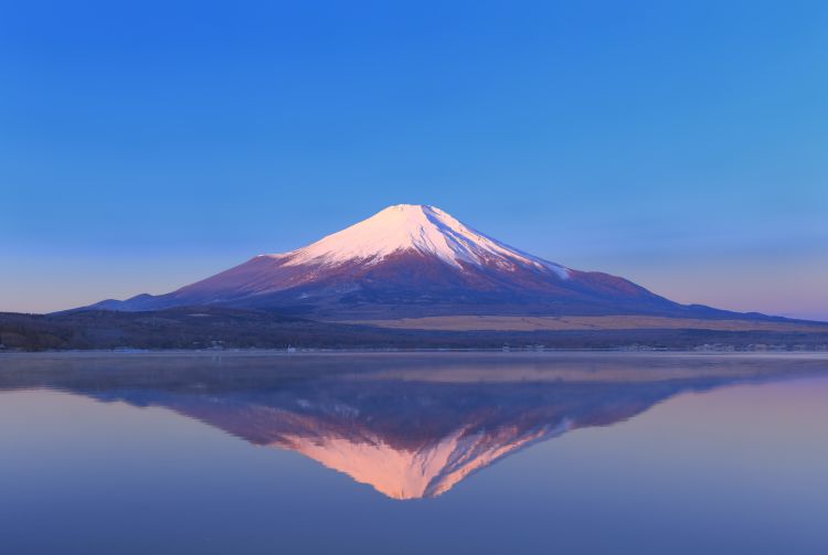 Mount Fuji Blank Meme Template