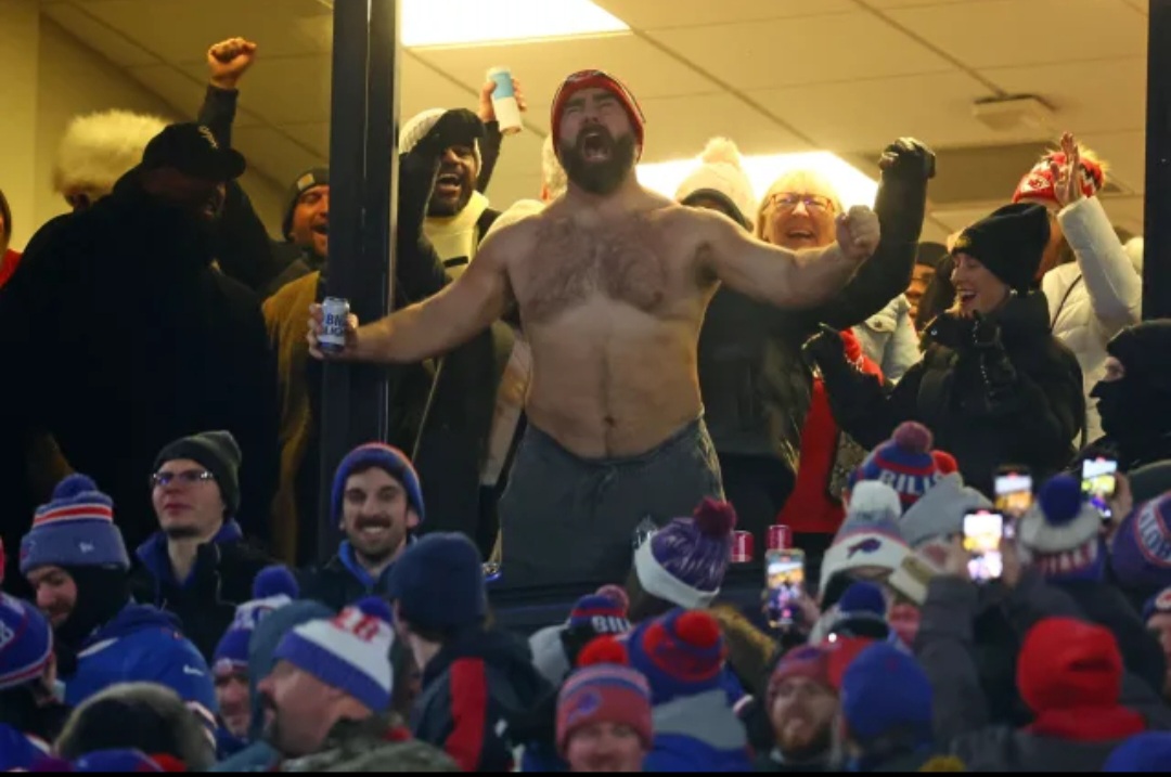 Jason kelce no shirt chiefs Blank Meme Template