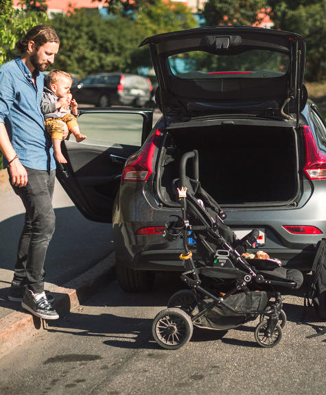 Don't put the child in the boot Blank Meme Template