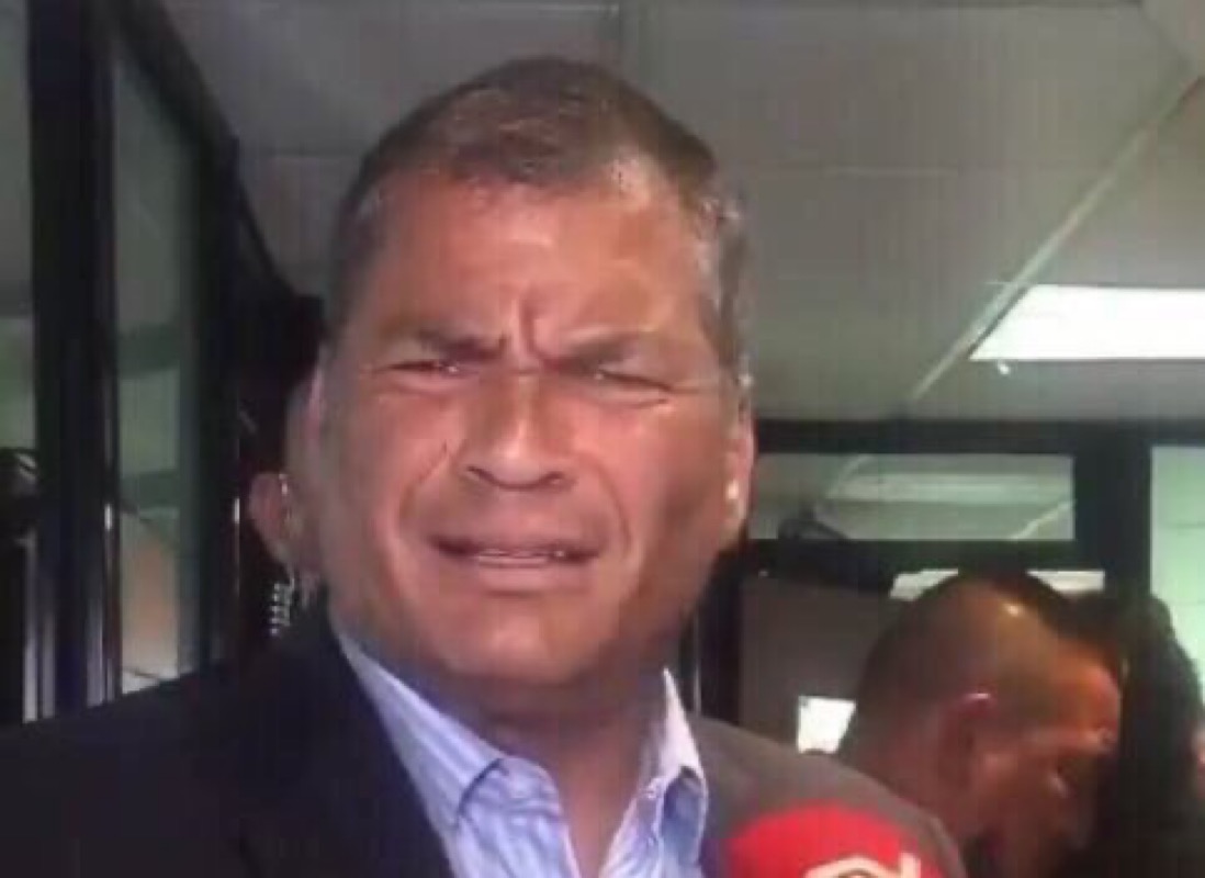 Correa confindido Blank Meme Template