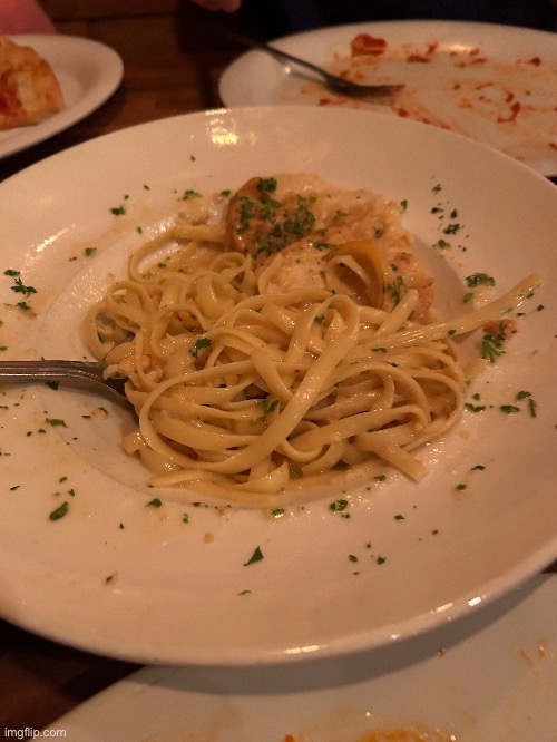 This is a fettuccine noodles I got from a restaurant called joes in the upper part of palm coast and when I mean by it’s good i  | image tagged in fettuccine,noodles,food | made w/ Imgflip meme maker