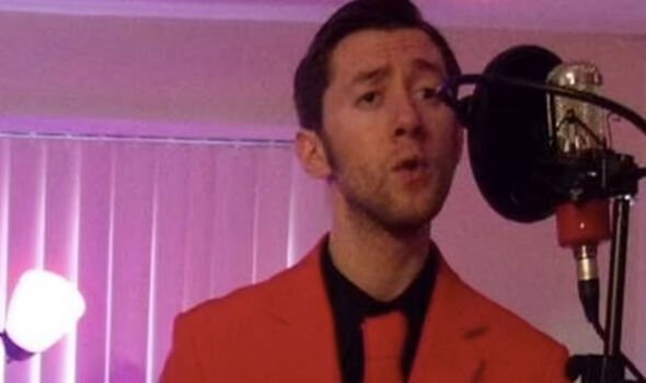 Mohn Mic Blank Meme Template