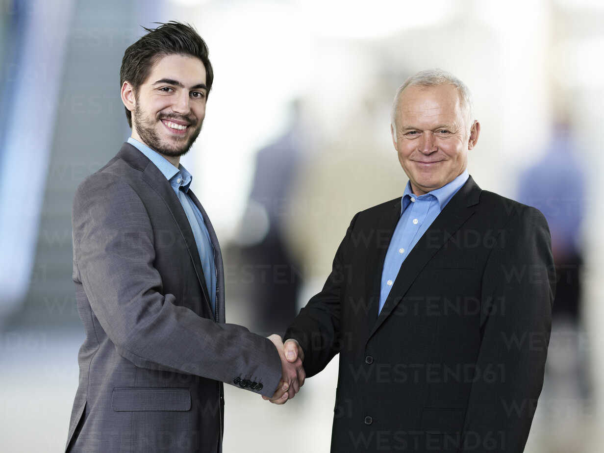 High Quality shaking hands Blank Meme Template