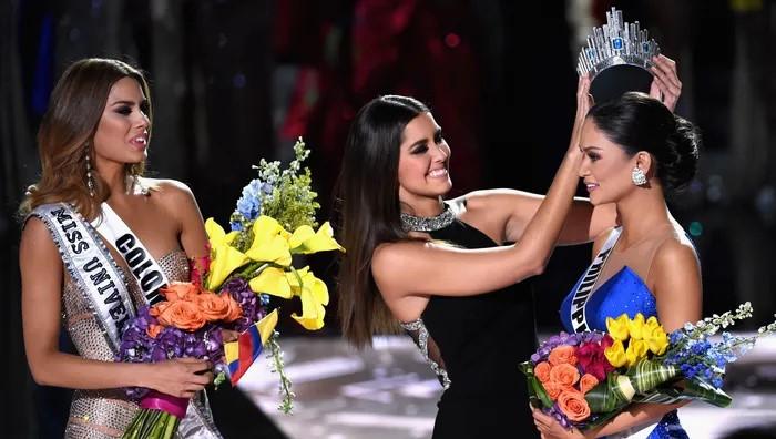 Crown Miss Universe Pageant Queen Blank Meme Template