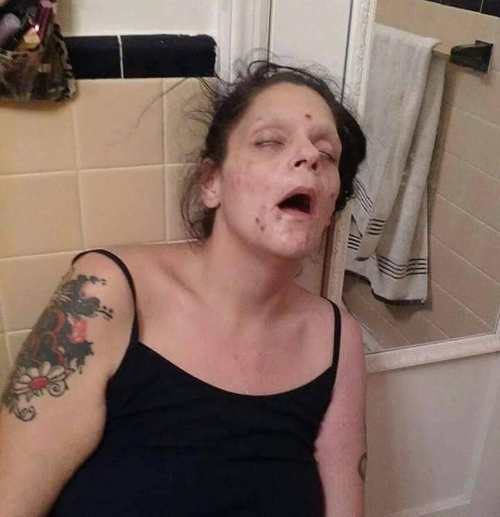 She Be Blown in the Creek(Mmmm Such a Smokin' Hot Bitch!) Blank Meme Template