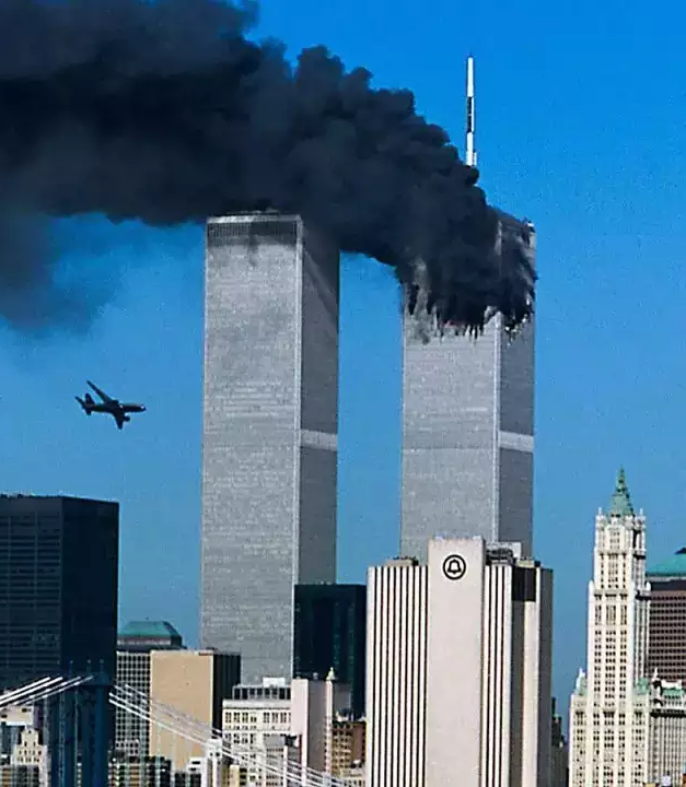 High Quality Twin Tower United 175 Blank Meme Template