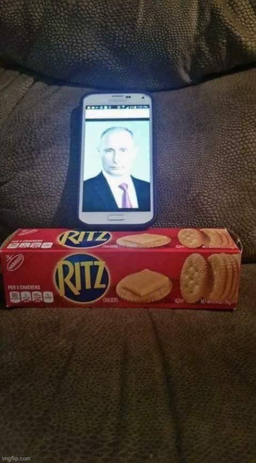 Cracker head? | image tagged in crackers,putin,ritz | made w/ Imgflip meme maker