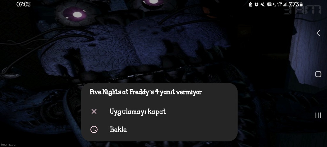 bruh the game froze at the exact moment I got a jumpscare | made w/ Imgflip meme maker