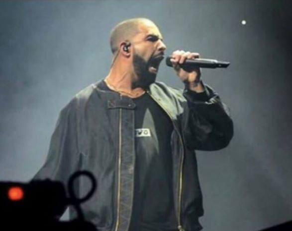 Drake Singing Blank Meme Template