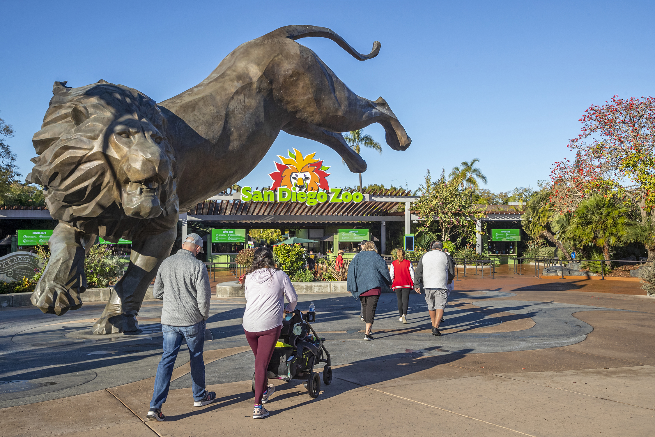 High Quality San Diego Zoo Entrance Blank Meme Template