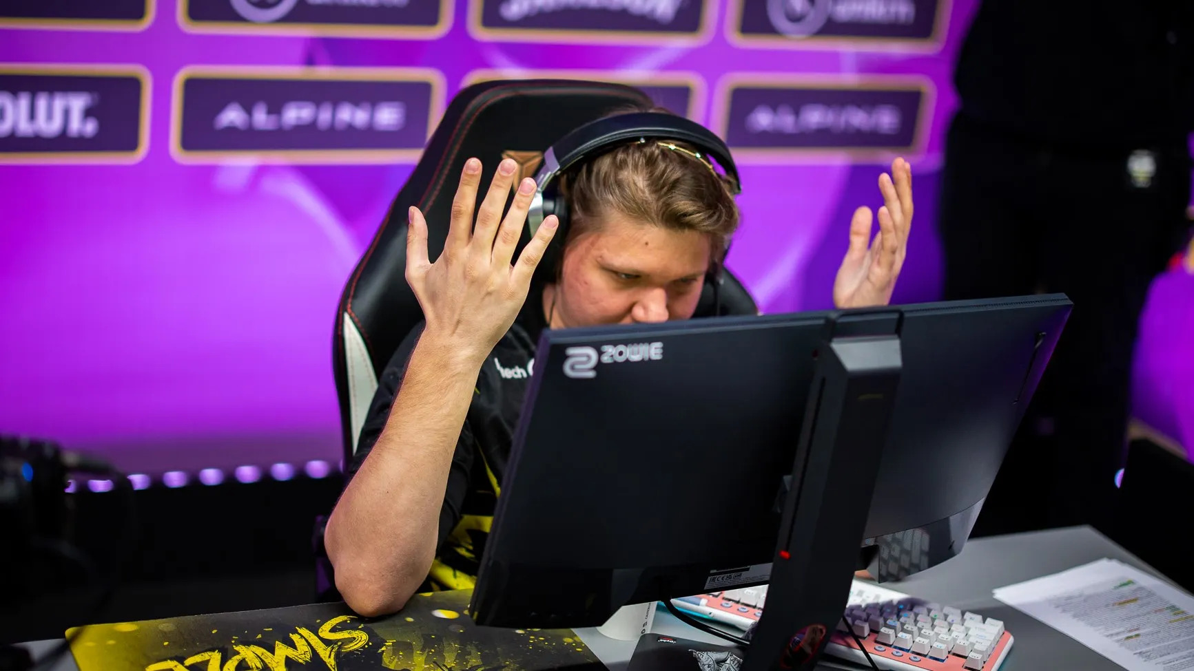 S1mple why Blank Meme Template