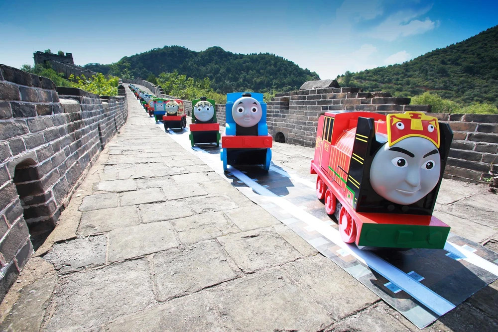 High Quality thomas minis on the great walls Blank Meme Template