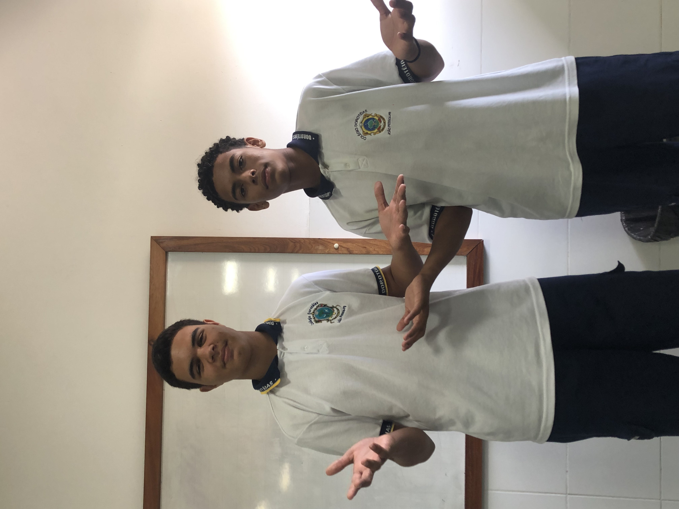 Com licença, vocês são do job? Blank Meme Template