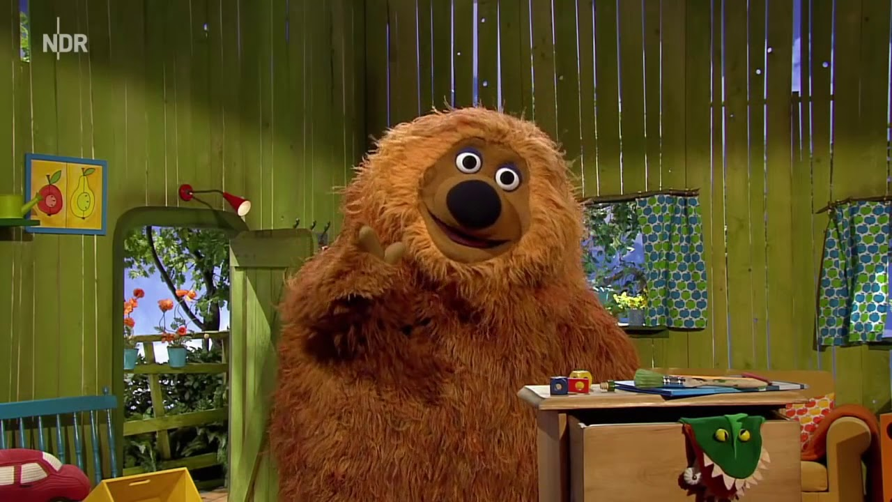 Samson Sesamstrasse Blank Meme Template