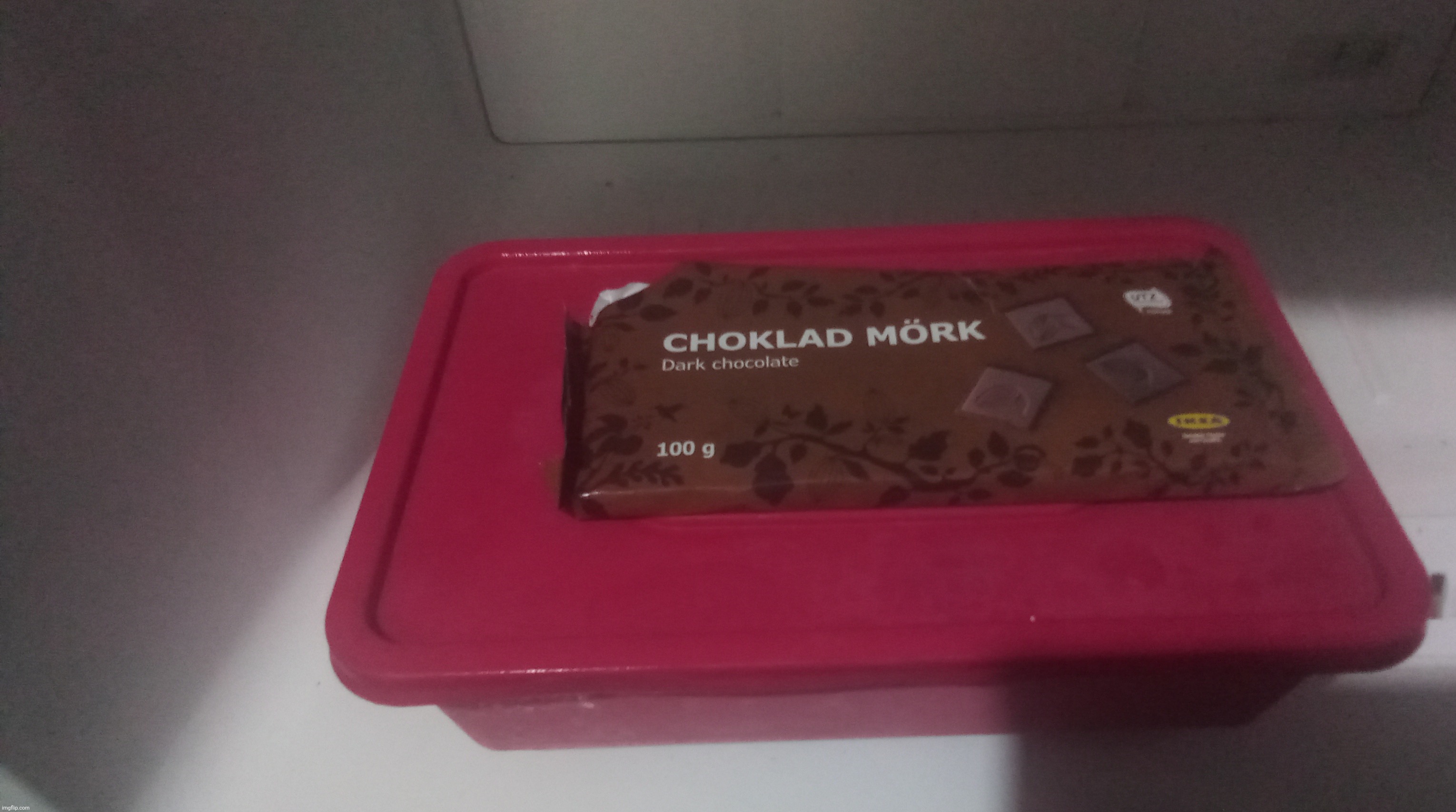 i found chocolate | made w/ Imgflip meme maker