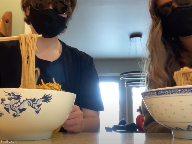 Her dumbass cant use chopsticks right | made w/ Imgflip meme maker