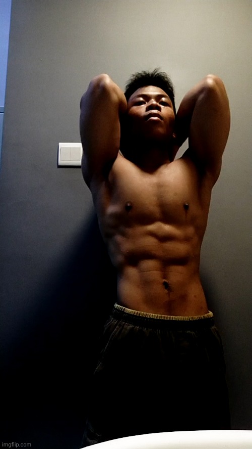 little posing thing (body dysmorphia said i look ass) | made w/ Imgflip meme maker