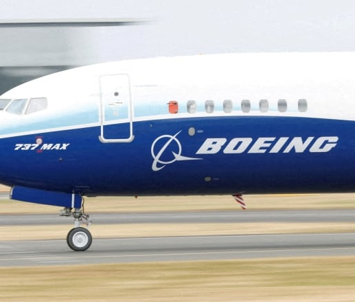 High Quality Boeing plane Blank Meme Template
