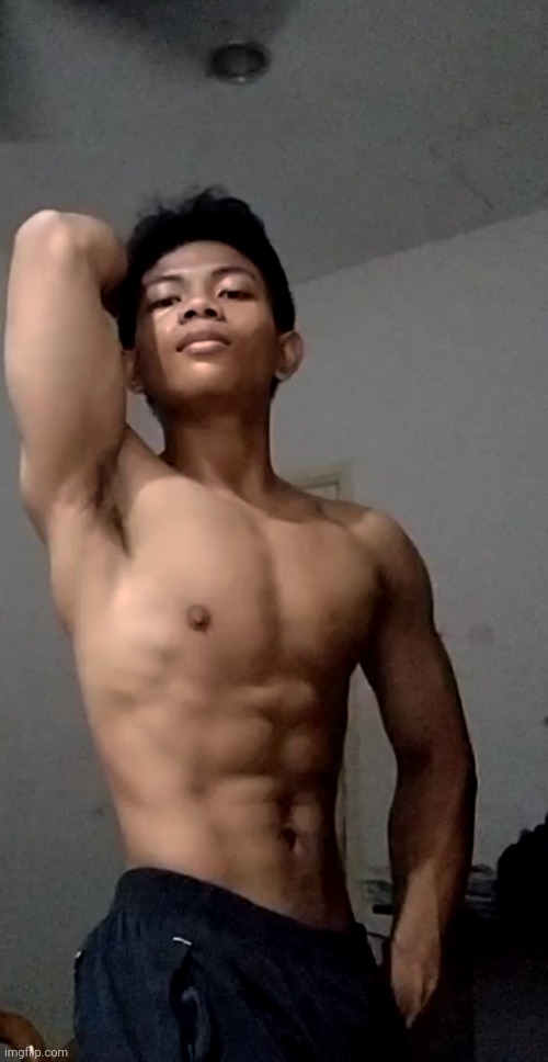 i can proudly say i am bigger than larry wheels when he was 15 | made w/ Imgflip meme maker