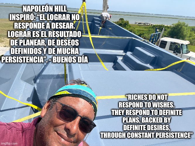 Trump triunfa triumph | NAPOLEÓN HILL INSPIRÓ: “EL LOGRAR NO RESPONDE A DESEAR. LOGRAR ES EL RESULTADO DE PLANEAR, DE DESEOS DEFINIDOS Y DE MUCHA PERSISTENCIA”. - BUENOS DÍA; “RICHES DO NOT RESPOND TO WISHES. THEY RESPOND TO DEFINITE PLANS, BACKED BY DEFINITE DESIRES, THROUGH CONSTANT PERSISTENCE” | image tagged in donald trump,trump,spanish | made w/ Imgflip meme maker