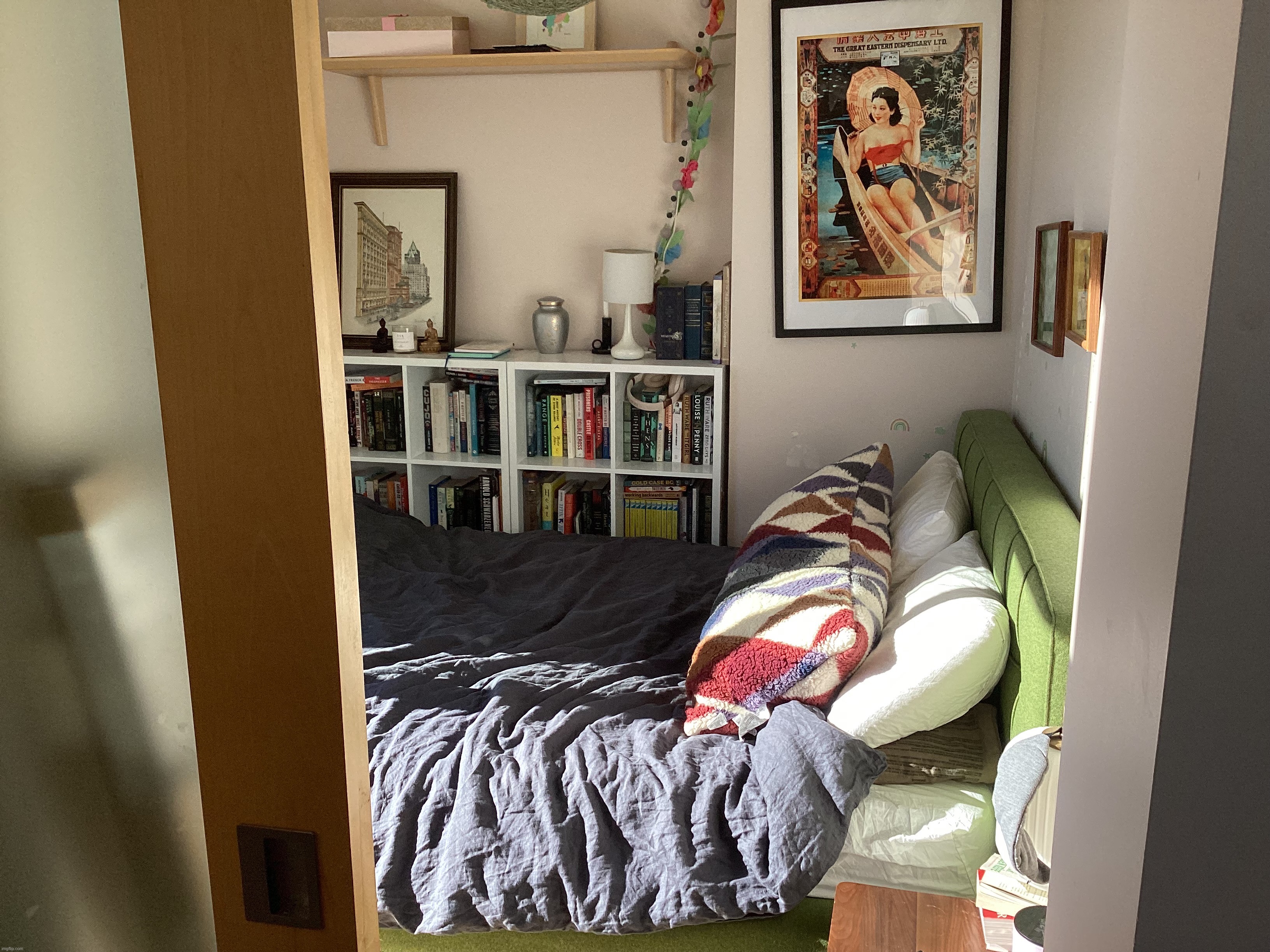 Yall hows my other room | made w/ Imgflip meme maker