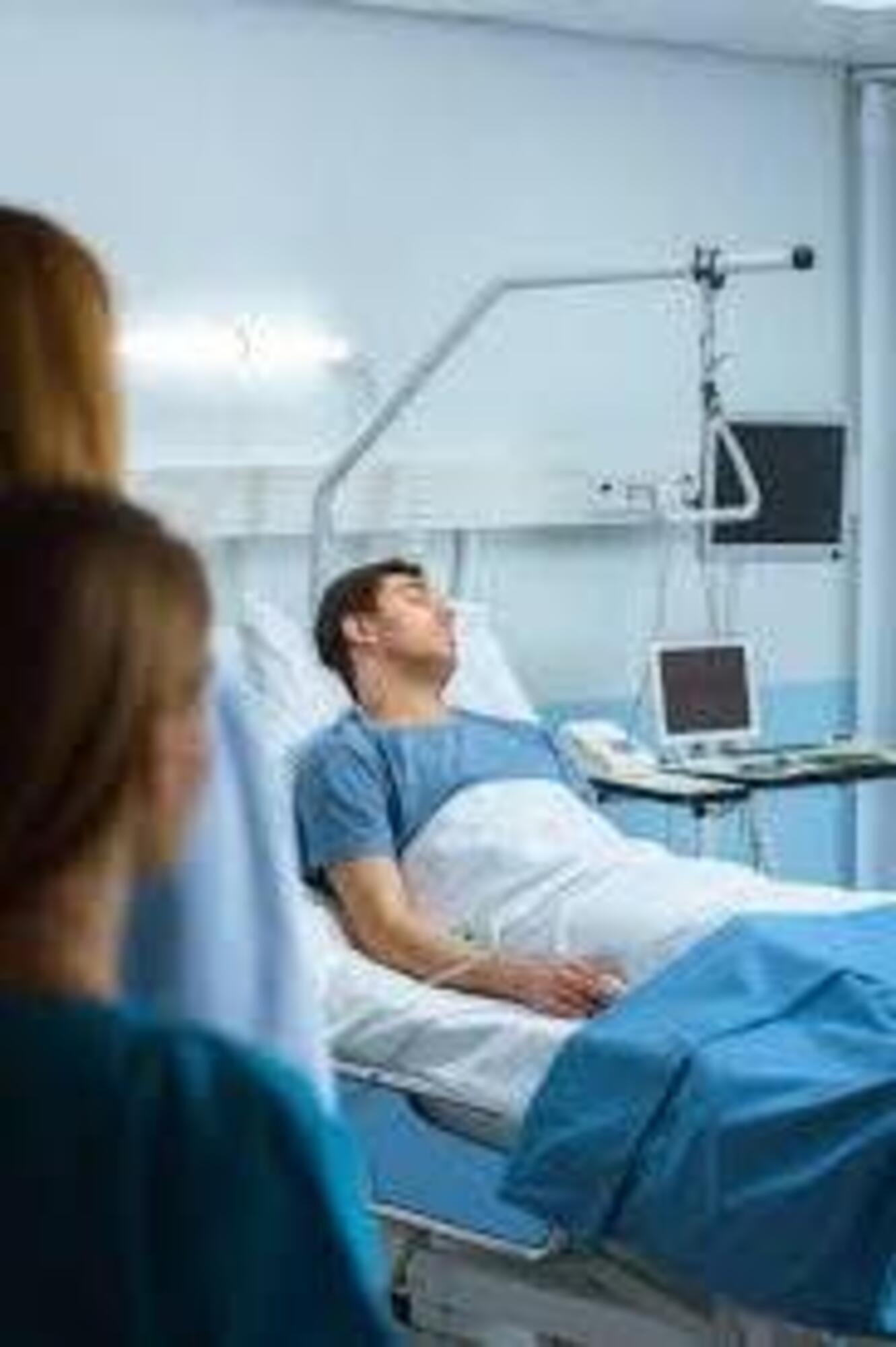 High Quality Paciente enfermo en cama de hospital Blank Meme Template