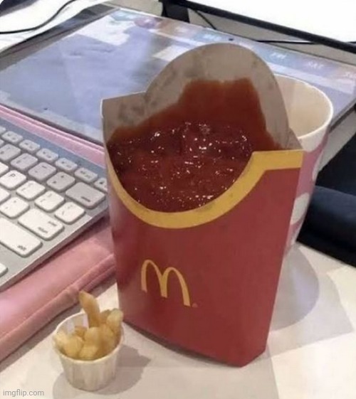 The cursed ketchup-to-fry ratio | image tagged in the cursed ketchup-to-fry ratio | made w/ Imgflip meme maker