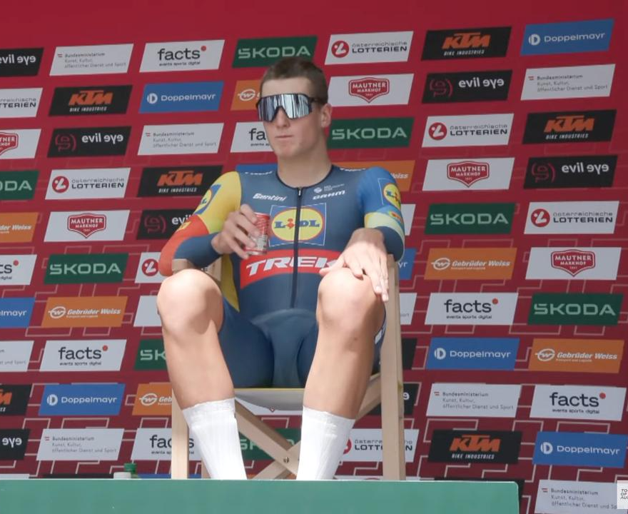 Niklas Behrens hot Seat Blank Meme Template