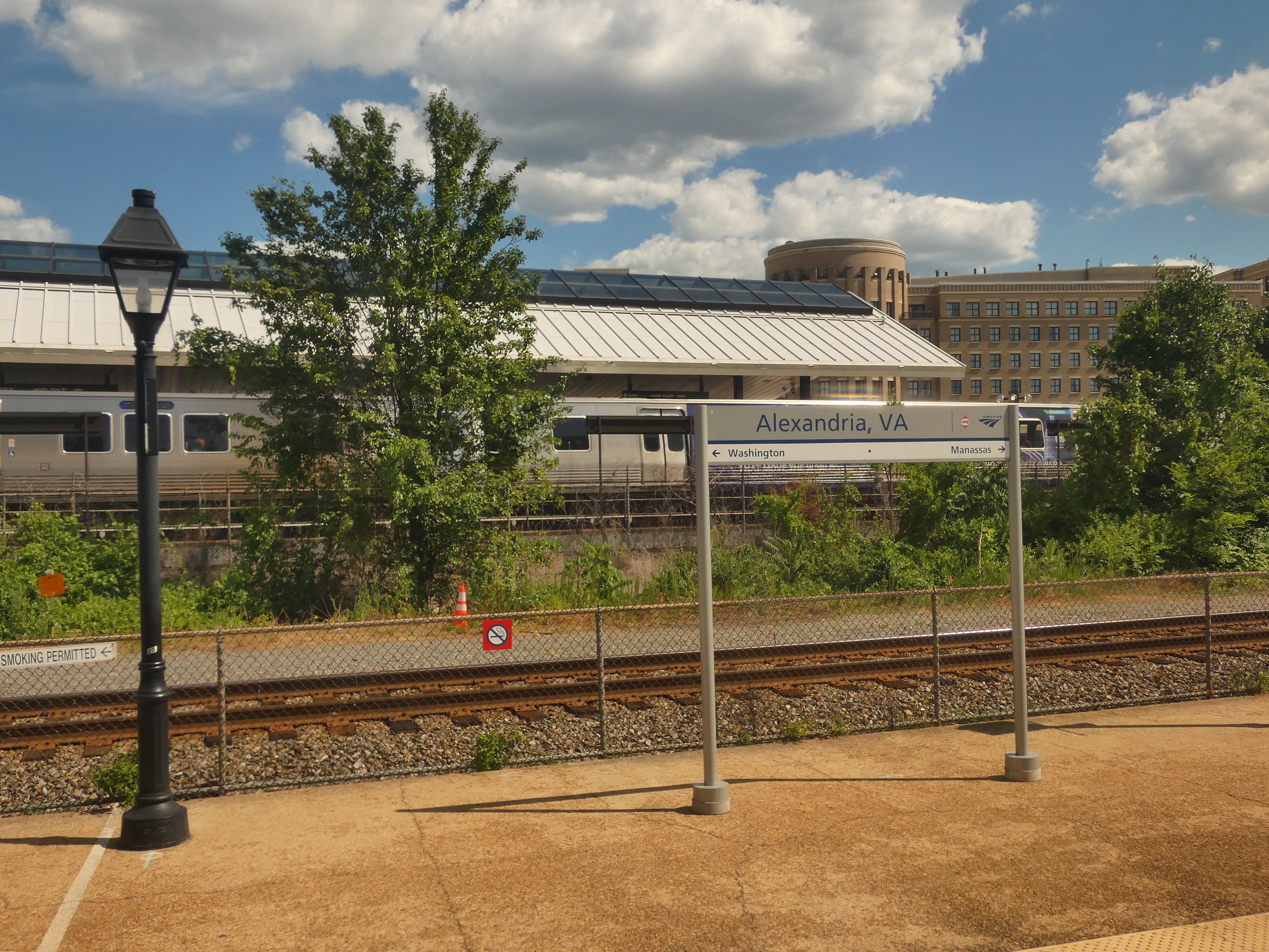 Welcome to the Alexandria, Virginia train station! | image tagged in share your photos | made w/ Imgflip meme maker