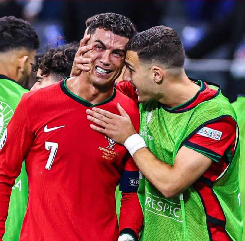 ronaldo crying Blank Meme Template