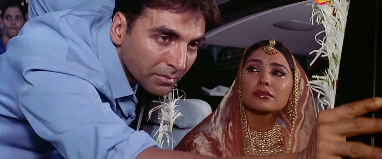 High Quality Akshay kumar pushing car Blank Meme Template