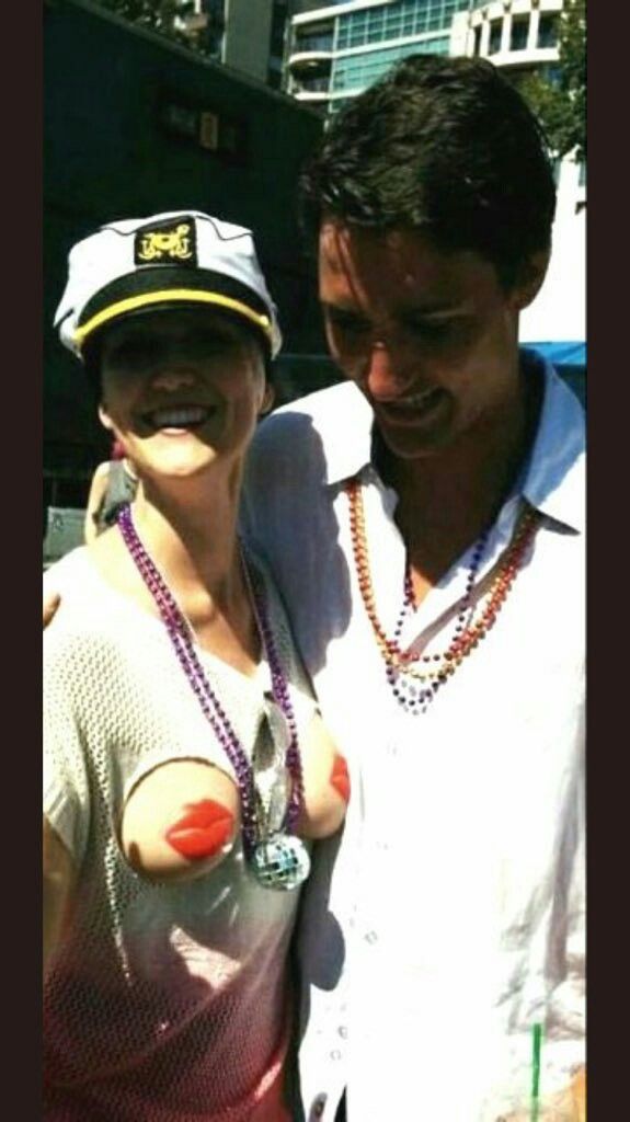 PM Groper Blank Meme Template