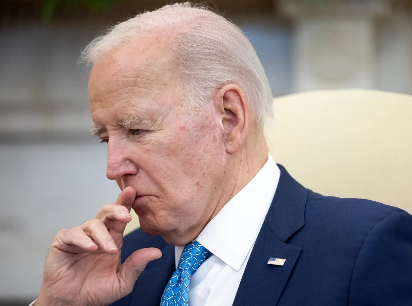 Biden 'bows out' and 'quits the race' Blank Meme Template