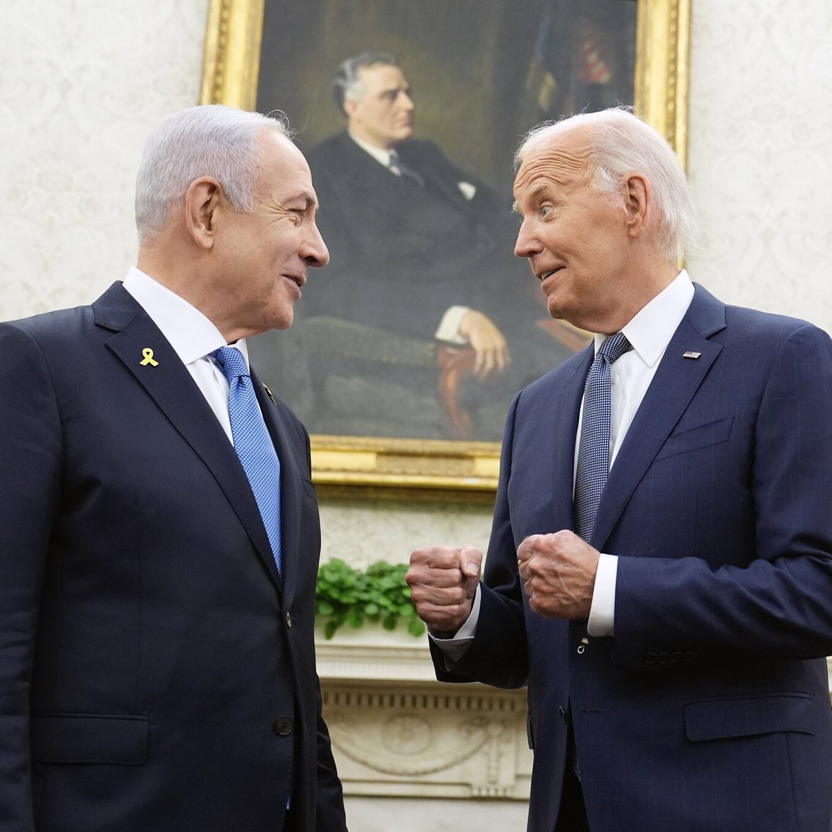 Bibi & Biden Blank Meme Template