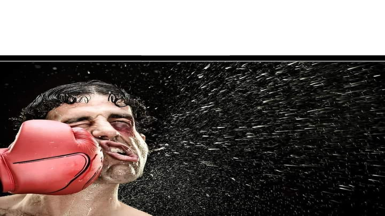 Pugilista lutador de boxe dando um soco no rosto de um homem com Blank Meme Template