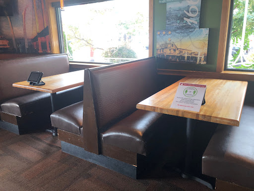 High Quality Applebee's Booth Blank Meme Template