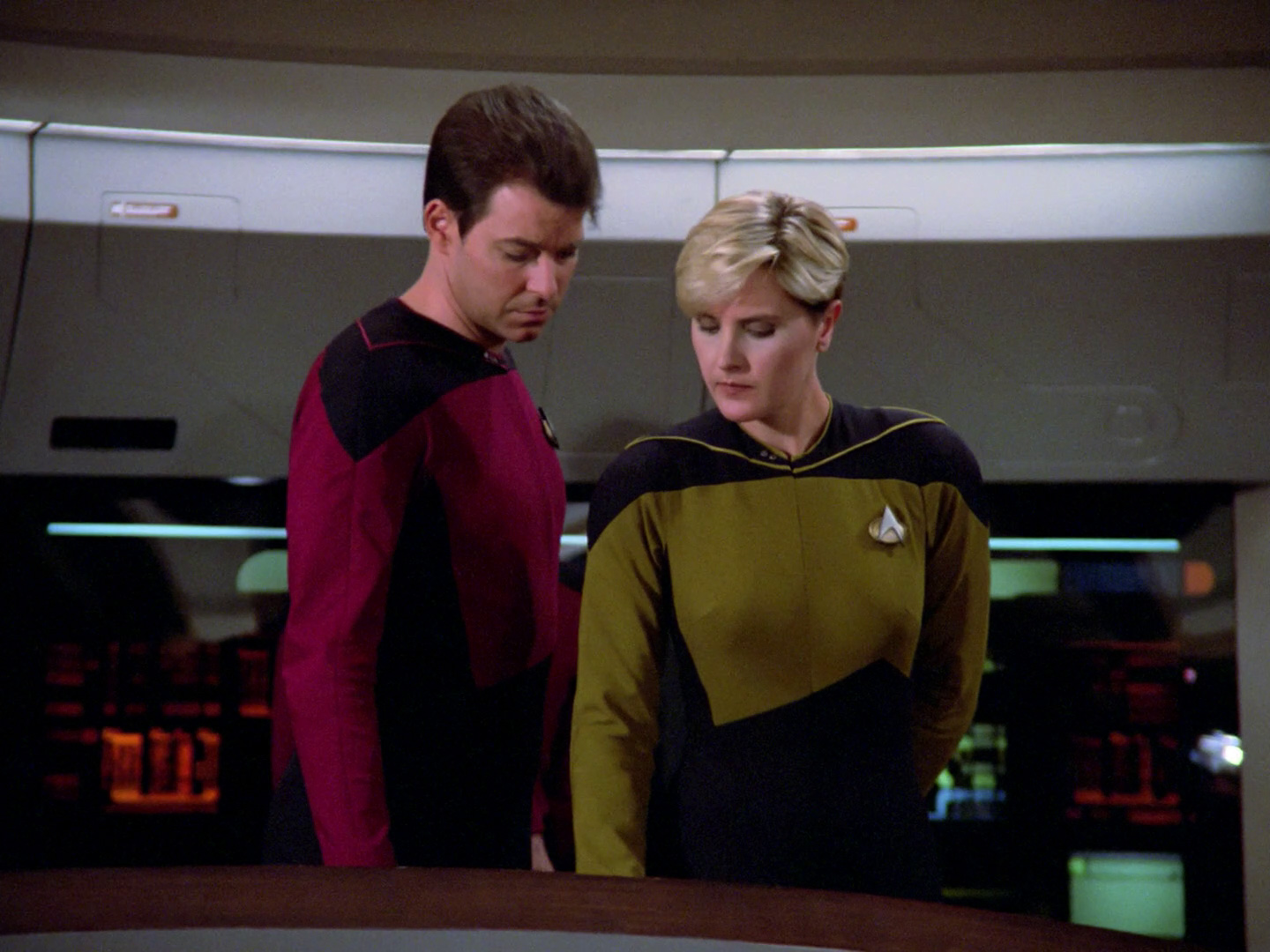 Commander RIker and Tasha Yar Blank Meme Template